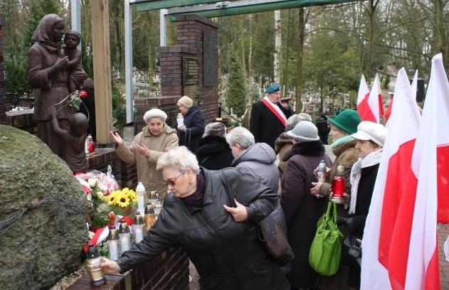 75. rocznica masowych deportacji Polaków na Sybir [FOTO]