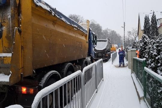 Kierowcy zablokowali drogę!