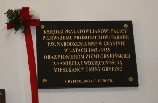 70-lecie osadnictwa. Odsłonięto tablicę ks. Palicy