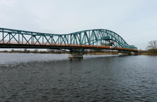 Ograniczenia w ruchu na czas obchodów