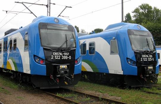 Wskaż kiedy powinny jeździć pociągi