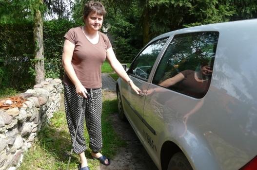 Ma stwardnienie rozsiane, nie ma karty parkingowej