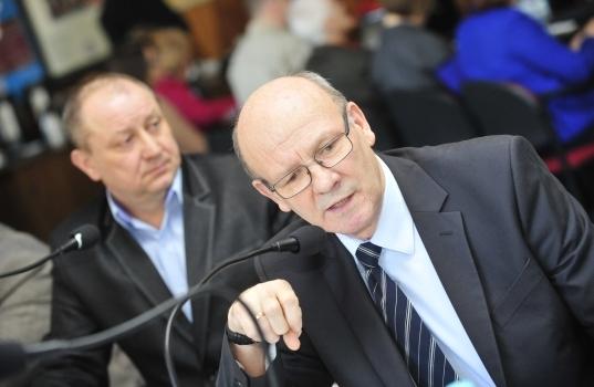 Sesja absolutoryjna. Radni zadecydują o szkole muzycznej