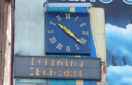Miejski zegar przyśpieszył