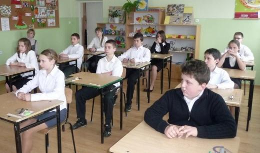 Szóstoklasiści piszą sprawdzian