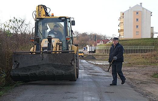 Od rana łatanie dziur na Opolskiej