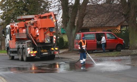 Szlam z oczyszczalni na Armii Krajowej