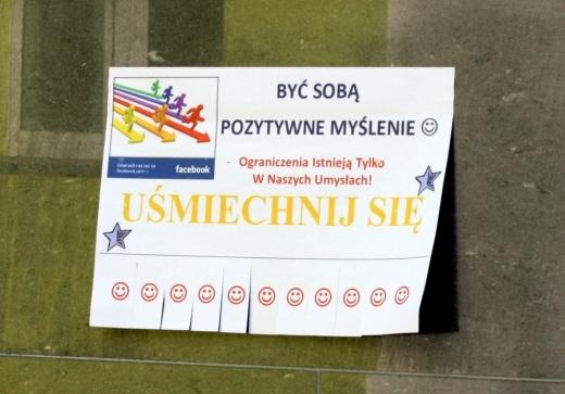 Ogłoszenie pozytywnego myślenia?