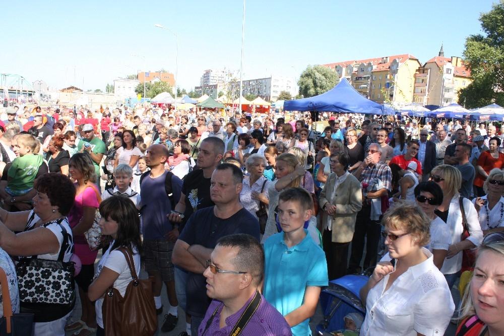 Festyn na nabrzeżu rozpoczęty