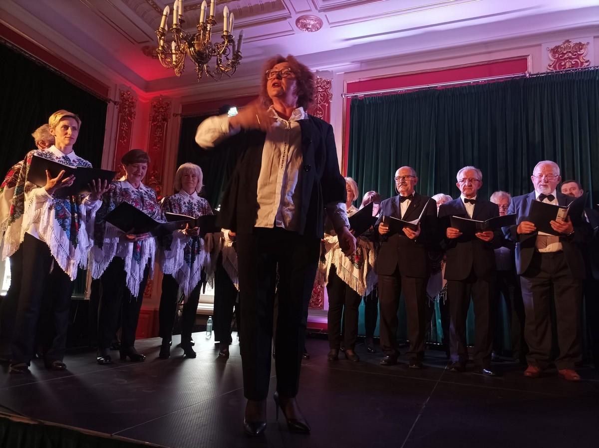 Koncert z okazji Dnia Mamy i Dnia Dziecka