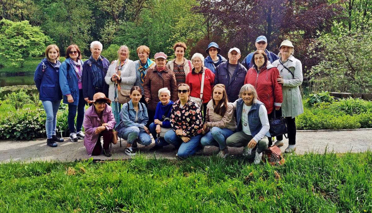 Seniorzy pozdrawiają z wycieczki [ZDJĘCIA]
