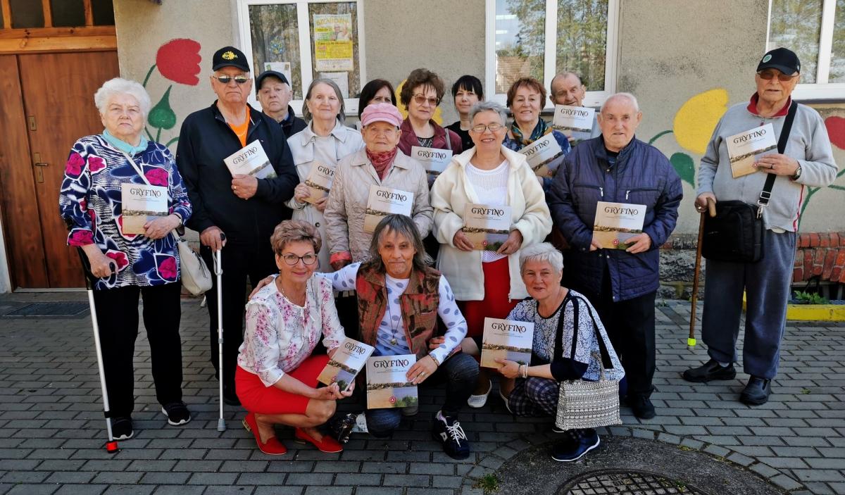 Ogólnopolski Tydzień Bibliotek oczami seniorów [GALERIA]