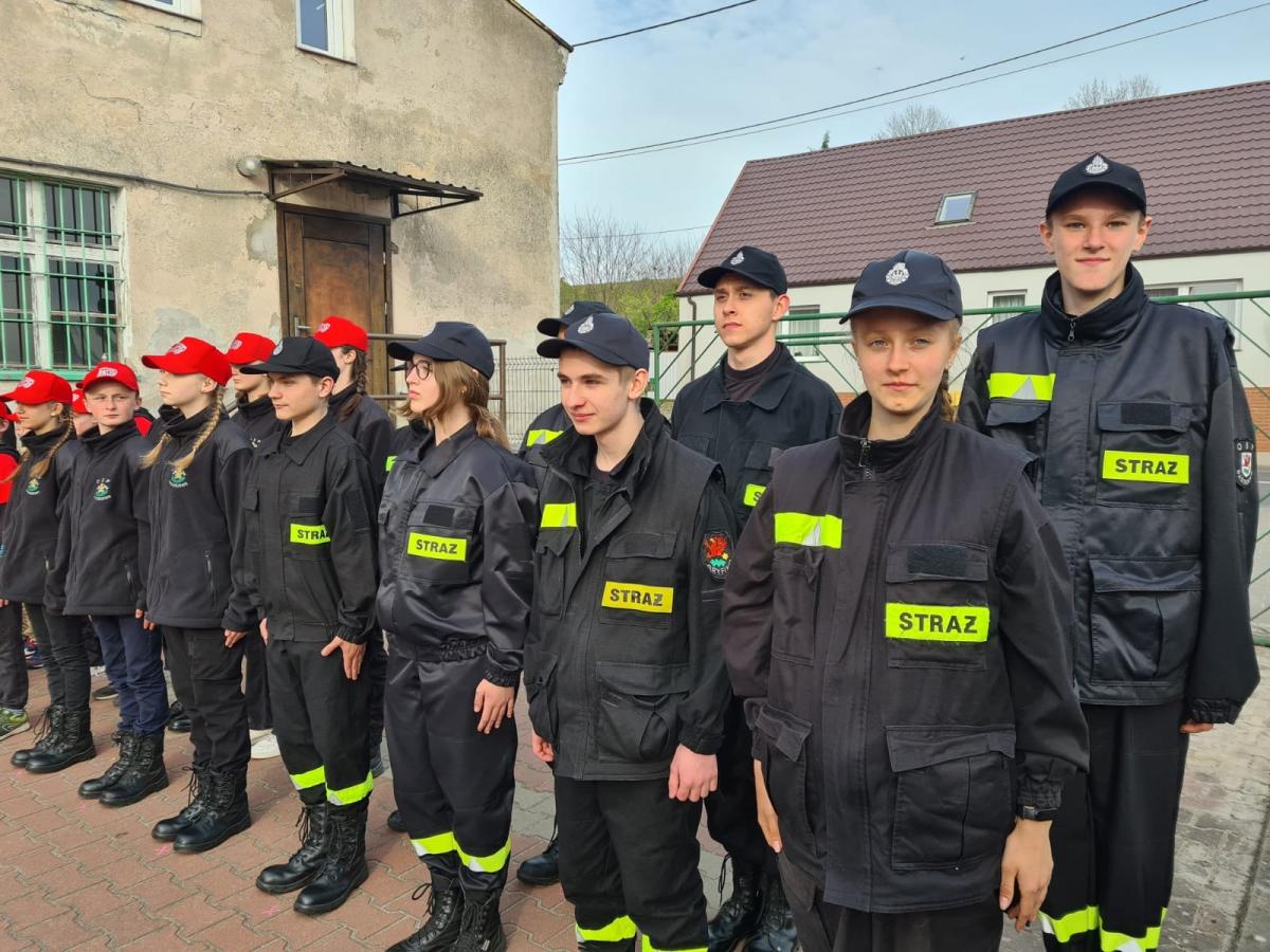 Młodzież z OSP złożyła ślubowanie