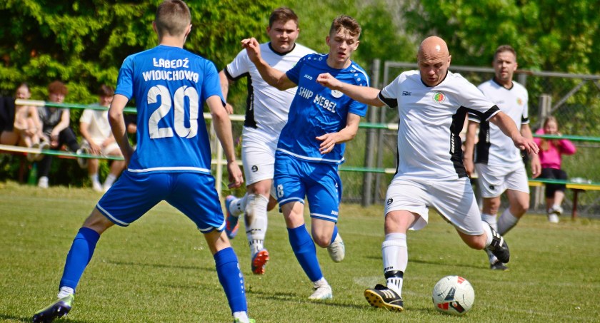 Ostatnia ligowa kolejka. Niektóre zespoły są 