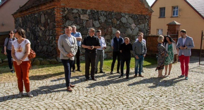Sejmowa Komisja Kultury obejrzała lokalne zabytki [GALERIA]
