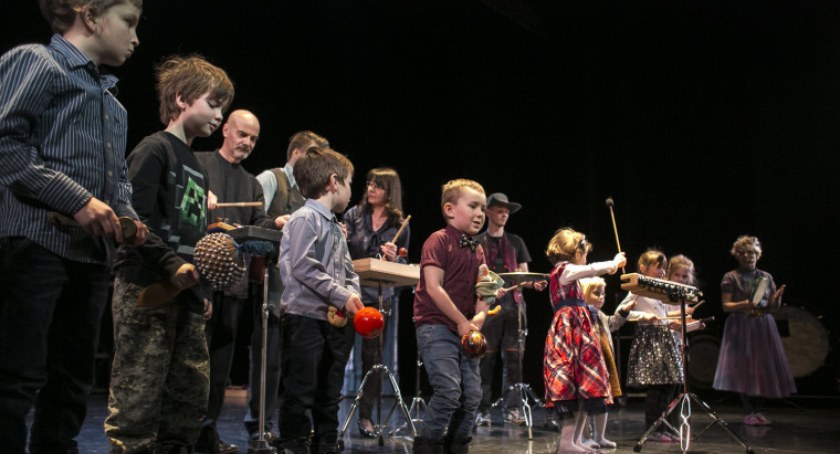 Zapisz dziecko na zabawy teatralne