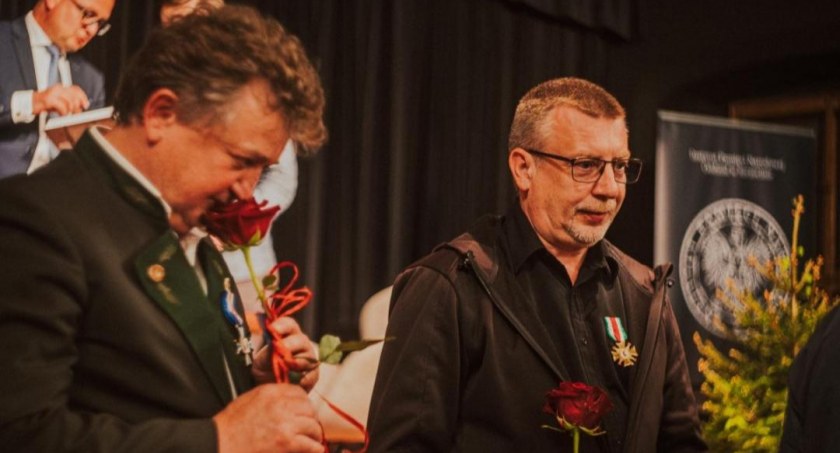 Dyrektor Lasów Państwowych napisał książkę