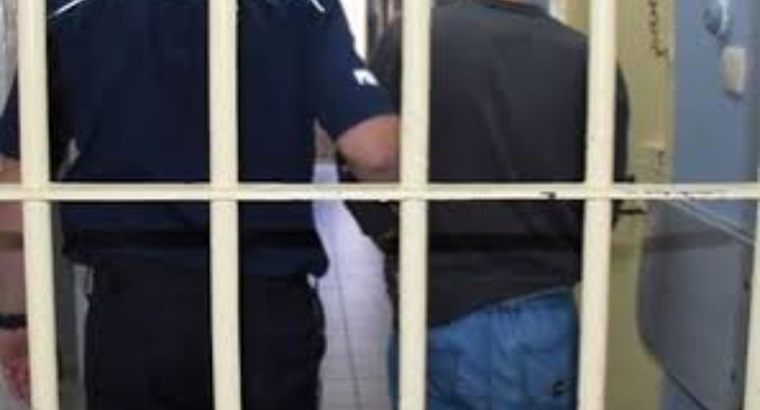 Policja złapała mężczyznę z dożywociem