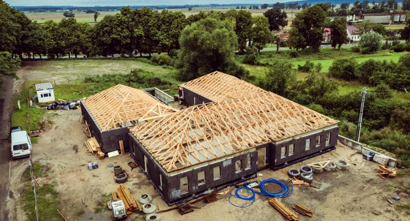 Wsie i miasteczka naszego powiatu się zmieniają [GALERIA]