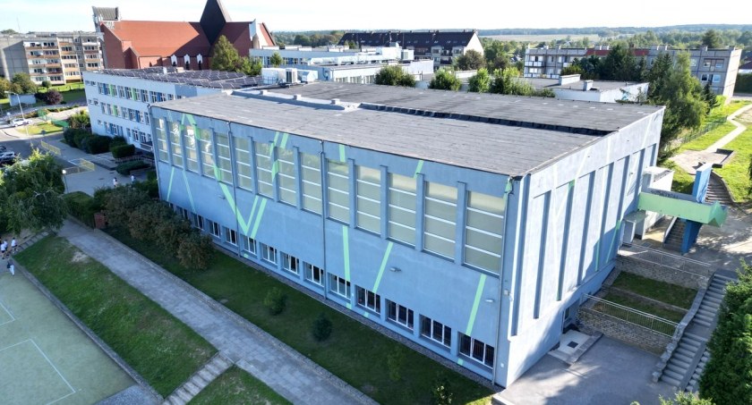 Dzieci wróciły do szkoły, a sala gimnastyczna wciąż zamknięta