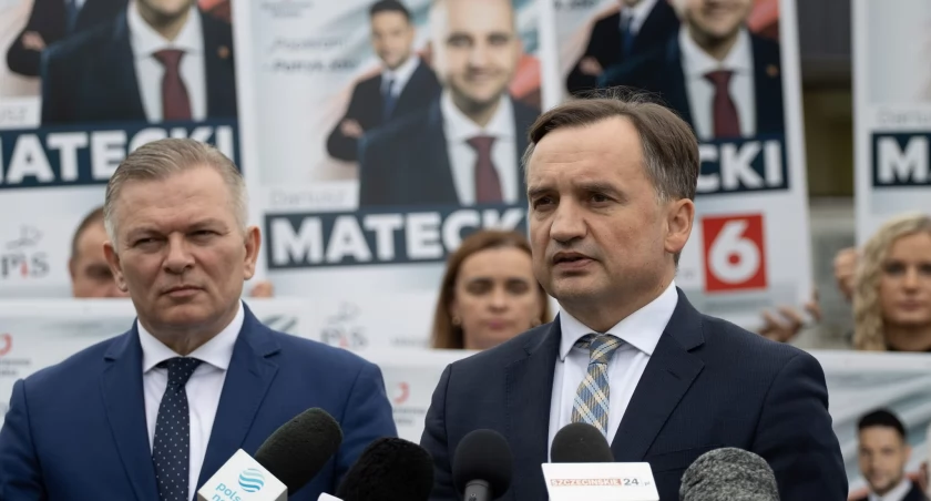 Zero informacji w sprawie przyjazdu ministra. Przyszli tylko apologeci 