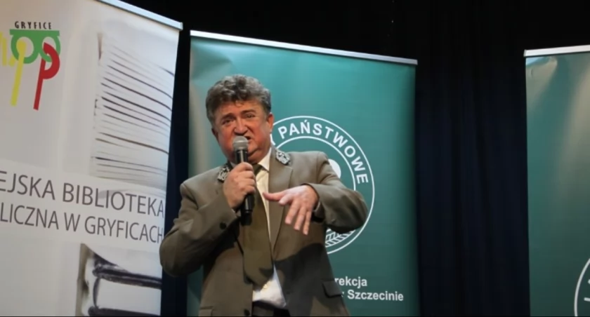 Andrzej Szelążek wygrywa w swojej gminie. PiS znów przed KO