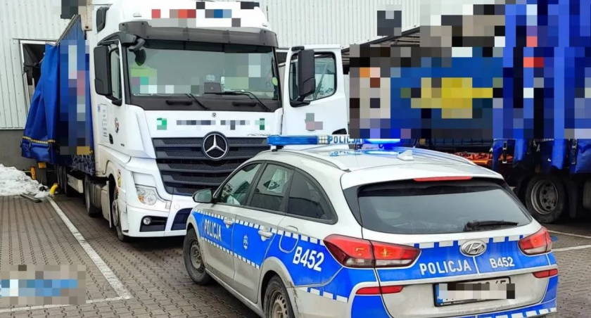 Akcja policji w Gardnie. Przyjechał pijany na rozładunek