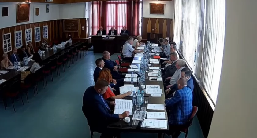 Rozpoczęła się sesja Rady Miejskiej w Gryfinie [WIDEO]