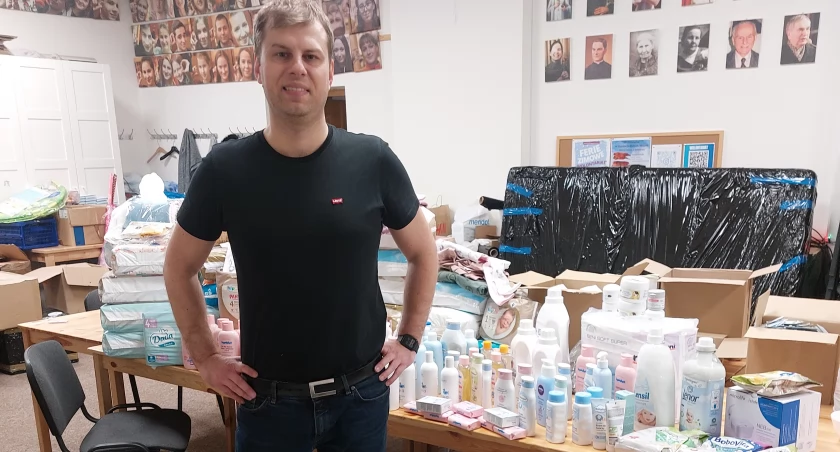 Udana Paczuszka dla Maluszka. Zebrali dary dla Domów Samotnych Matek [GALERIA]