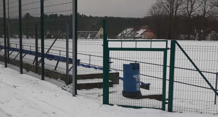 Stadion w Widuchowej się zmienia [ZDJĘCIA]