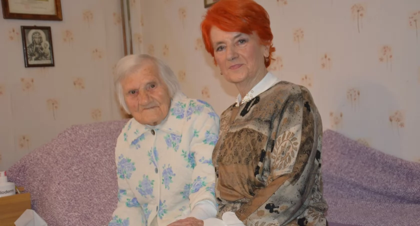 Stulatka z apetytem na życie. Miesięcznie zjada... 60 jajek