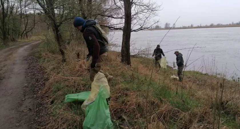 Wysprzątali spory kawałek Odry [GALERIA]
