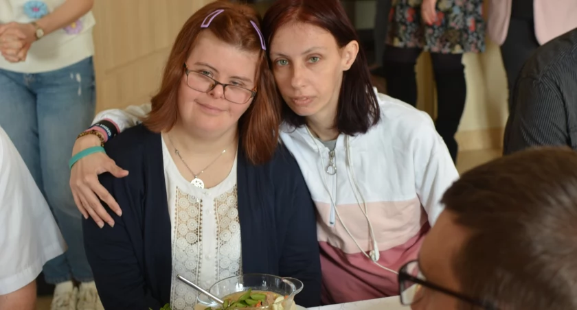 Zjedli śniadanie wielkanocne [GALERIA]