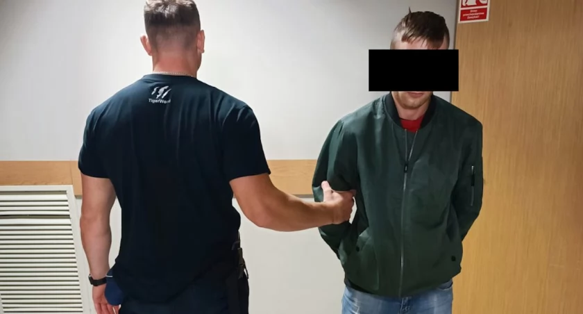 Wielki tydzień, małe zatrzymanie