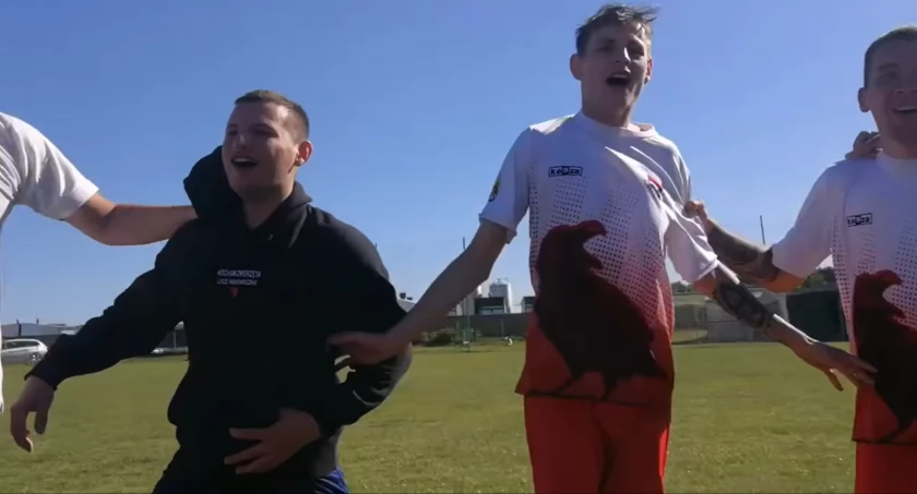 Derby dla Czarnówka! Wygrali też Czarni z Lubanowa [WYNIKI]