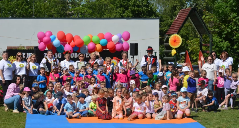 Gryfińskie dzieciaki poznały wileńskie tradycje i piosenki [GALERIA]