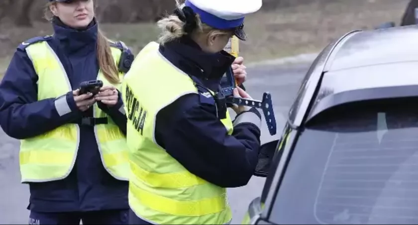 Stracił prawo jazdy w Pniewie. Zatrzymania dokonały policjantki