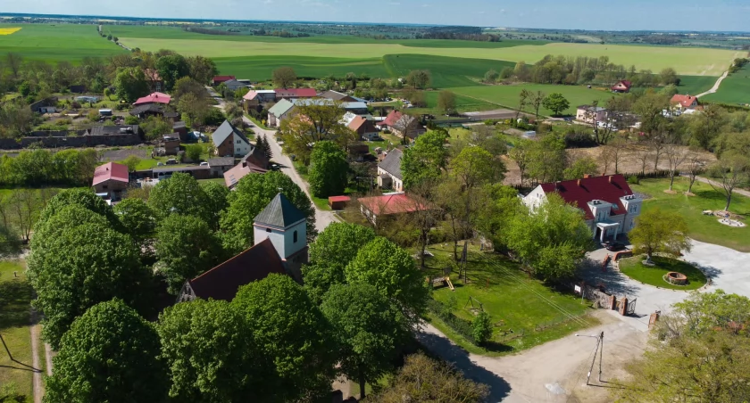 W czterech miejscowościach wygrały kobiety. W dwóch mężczyźni