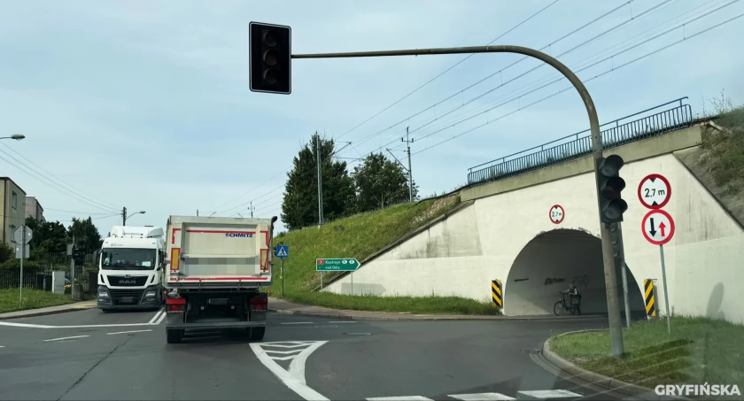 Wiemy kiedy (wreszcie) naprawią te światła!