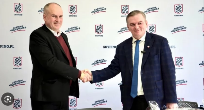 Burmistrz Sawaryn potwierdza: Paweł Nikitiński wraca