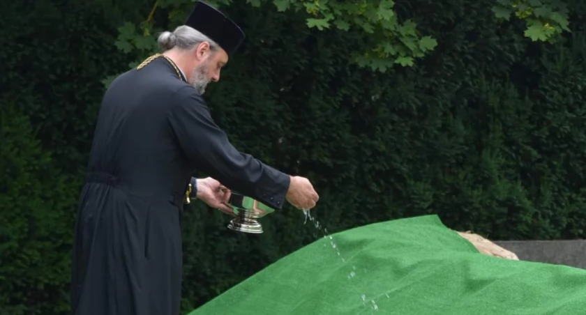 Pochowali szczątki żołnierzy radzieckich z II wojny światowej [GALERIA]