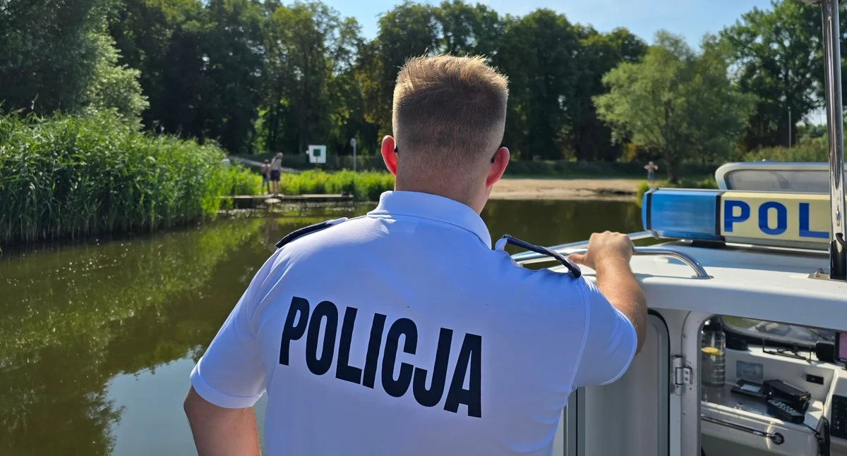 Policjanci kontrolowali na Regalicy