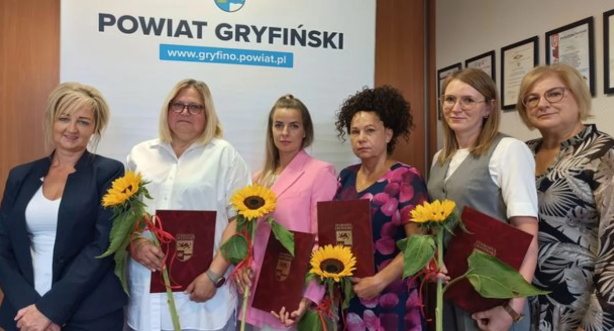 Cztery nauczycielki z awansem na nauczyciela mianowanego [GALERIA]