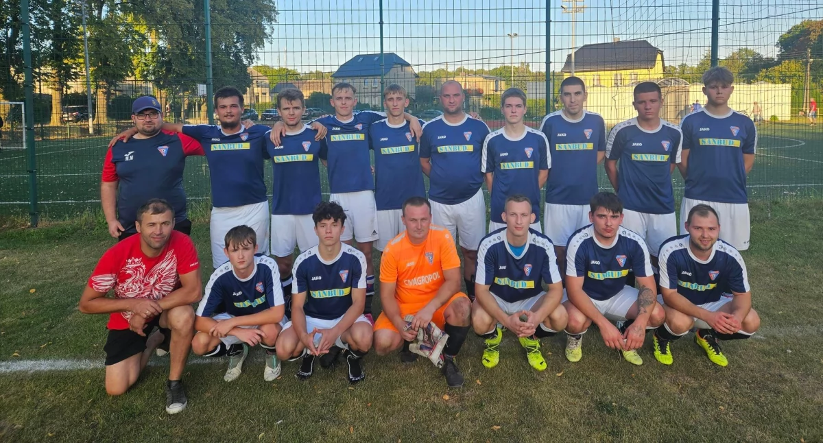 Iskra przegrywała z Czarnówkiem 2:5, lecz wygrała! [WYNIKI]
