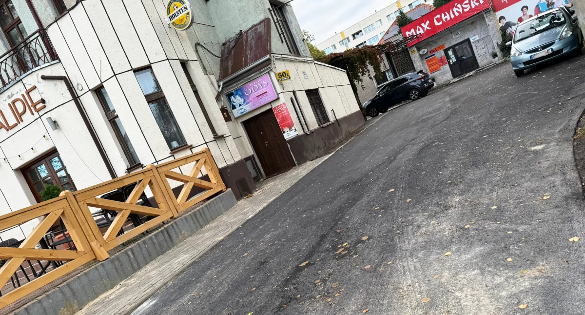 Nowa nawierzchnia na parkingu Społem