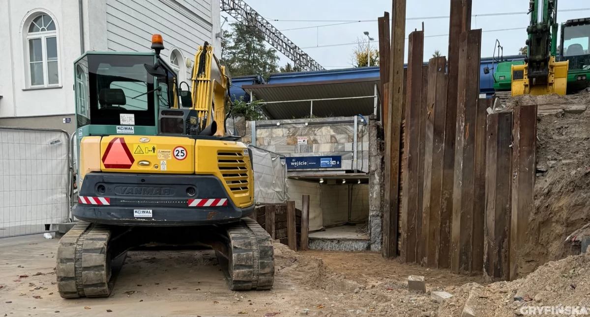 Robią pochylnię. Niedługo koniec prac na stacji kolejowej