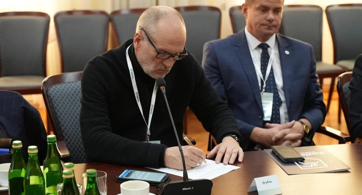Burmistrz rozmawiał o transformacji energetycznej a przyszłości miast