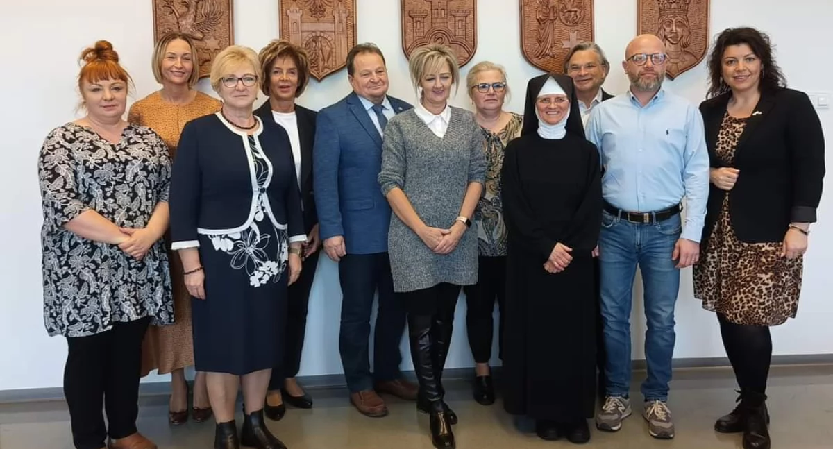 Władze starostwa zorganizowały spotkanie z dyrektorami i kierownikami [GALERIA]