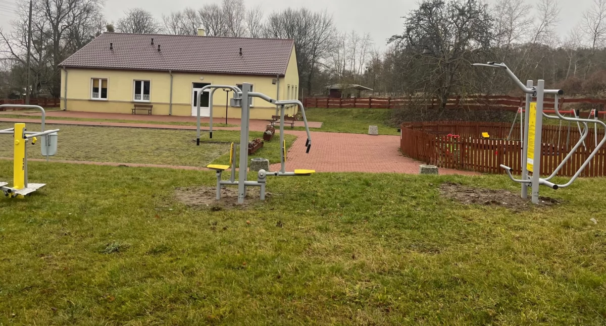 Przeznaczyli grant sołecki na zakup i montaż czterech elementów siłowni [ZDJĘCIA]