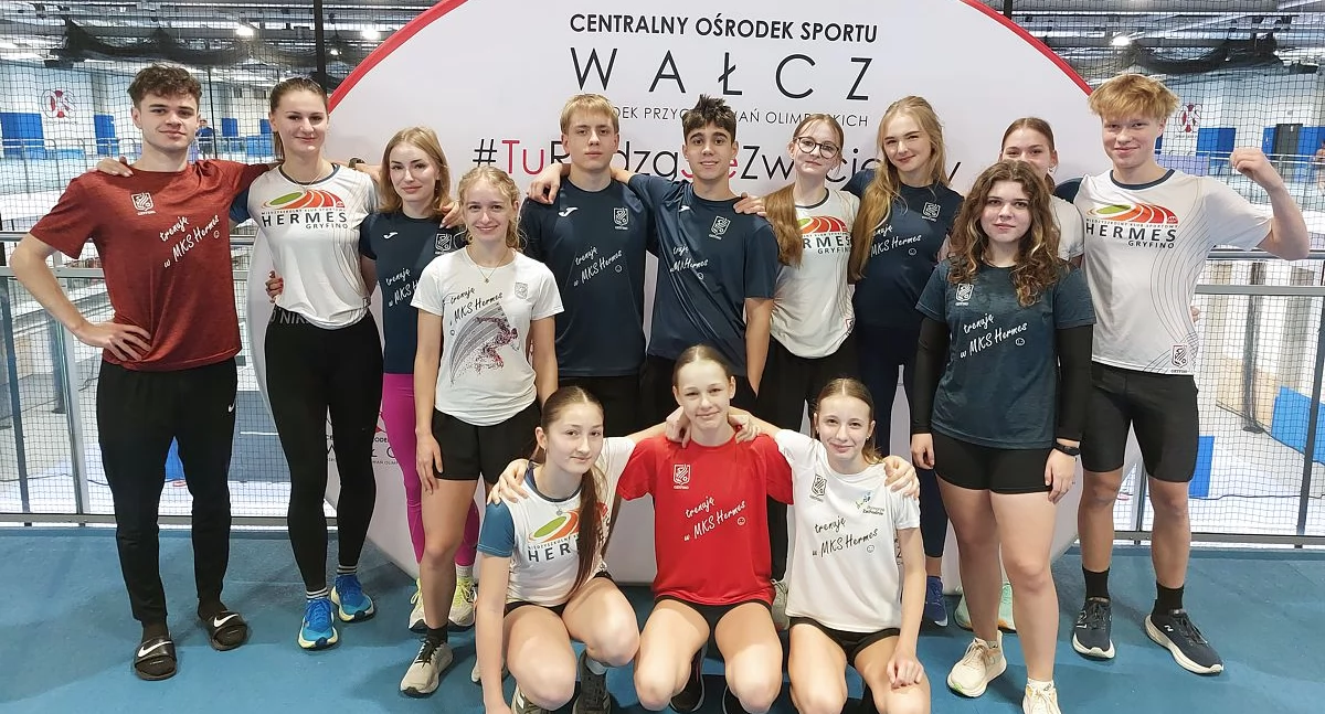 14 Hermesiaków pozdrawia z obozu sportowego!